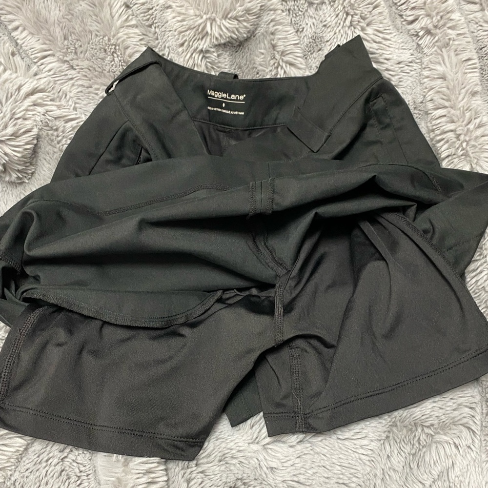 Black Maggie Lane Golf Skort (2 for $50 & discounted shipping OBO) - Picture 4 of 4